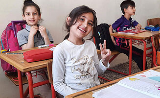 Schulmädchen aus Jordanien im Unterricht.